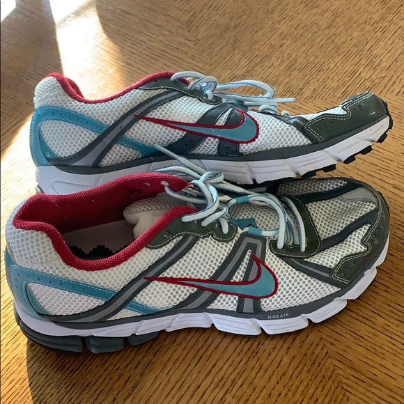 nike pegasus size 12